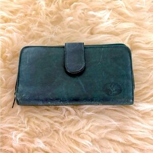 Buxton Dark Green Leather Tri-Fold Checkbook Wallet